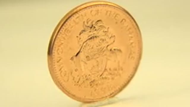 WESTMINSTER COLORADO-2015: Gold Coin Rotates Text On Coin Reads Commonwealth Of