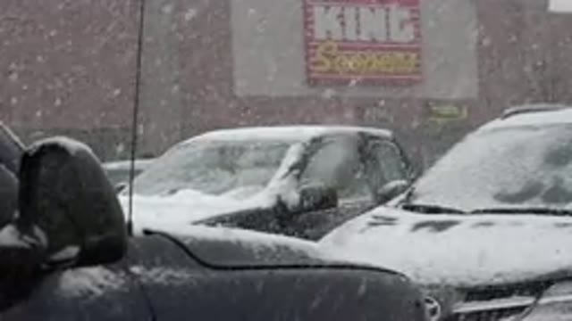 WESTMINSTER COLORADO-2015: Snow In The Car In Front Of A Shopper Shop House