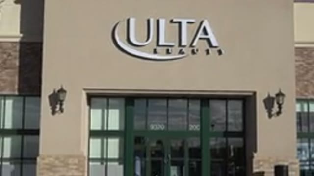 DENVER COLORADO-2015: The Entrance To A Shop Called Alta Zoom Out Shot