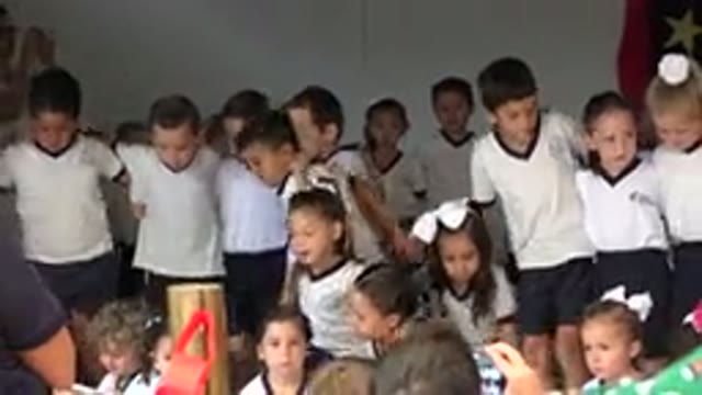 SAN JOSE DEL CABO MEXICO-2019: Kids Singing Together