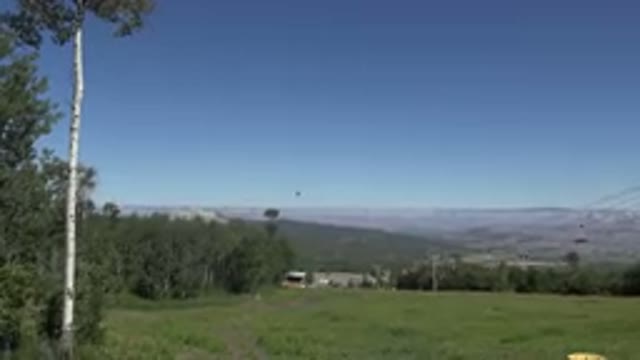 MESA COLORADO-2016: Drone-Like Object Flying Over Countryside
