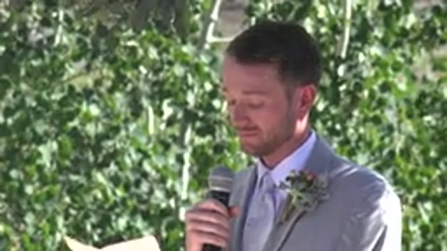 MESA COLORADO-2016: Good Husband Reads His Vow To His Wife With A Smile