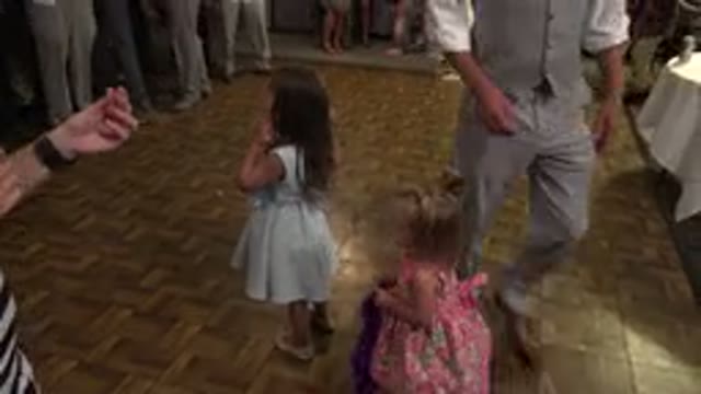 MESA COLORADO-2016: Young Kids And Adults Get Ready To Hit The Dance Floor At A