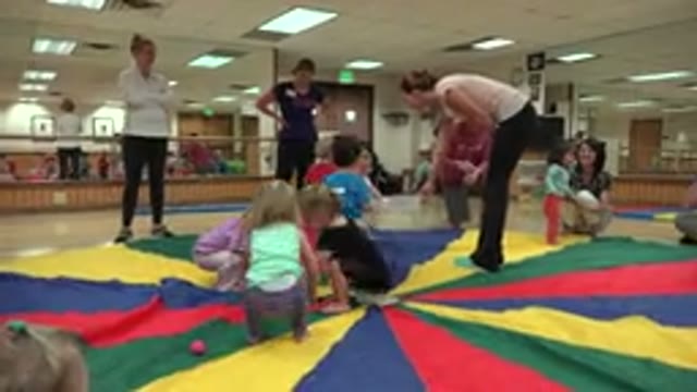 WESTMINSTER COLORADO-2016: Kid Play Gym In Silk Floor Colours With Mother And