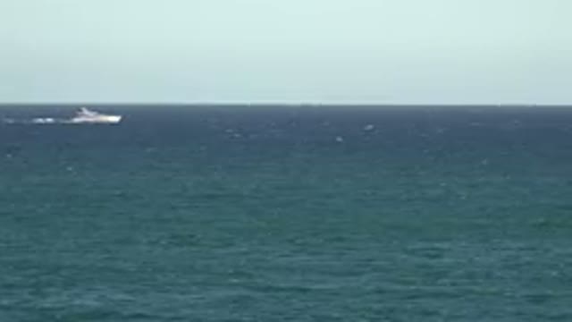 GRAND JUNCTION COLORADO-2017: Passenger Ship Travels On A Deep And Clear Blue