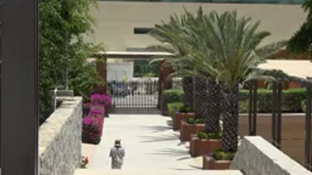 CABO SAN LUCAS MEXICO-2019: Clean Walkway In Front Of A Building With Beautiful
