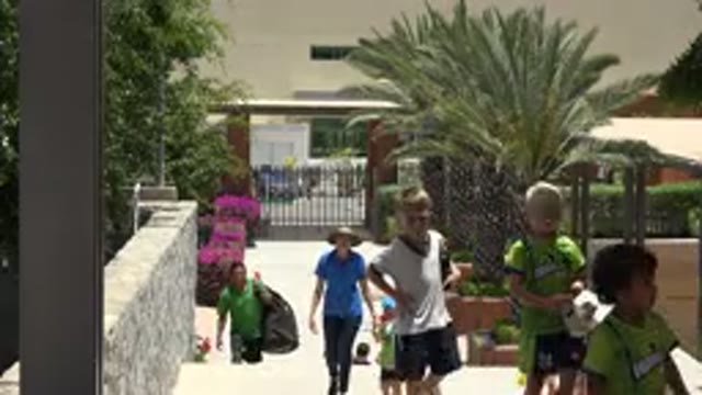 CABO SAN LUCAS MEXICO-2019: People Walking Around In The Hot Desert On A Sunny