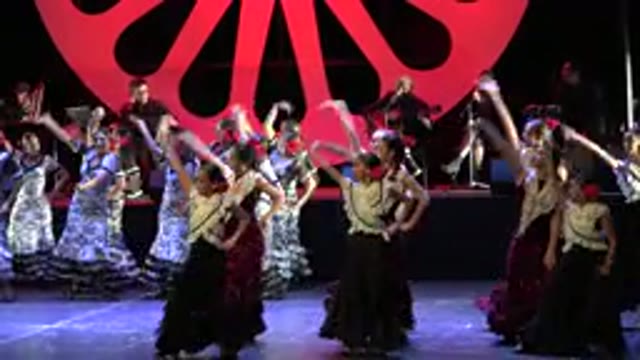 CABO SAN LUCAS MEXICO-2019: Girls Dancing On The Dance Floor With A Black And White Attire