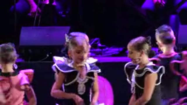 CABO SAN LUCAS MEXICO-2019: Girls Wearing Black Pink And White Costumes Perform
