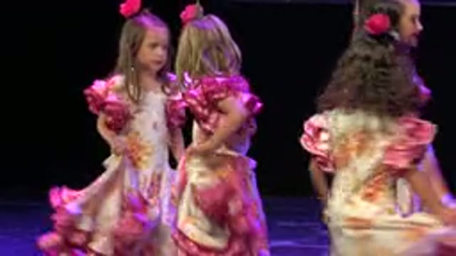 CABO SAN LUCAS MEXICO-2019: Awesome Little Girls Doing A Choreographed Dance
