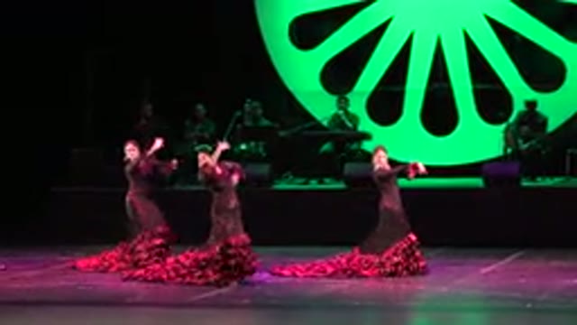 CABO SAN LUCAS MEXICO-2019: Three Beautiful Women Close Out The Show