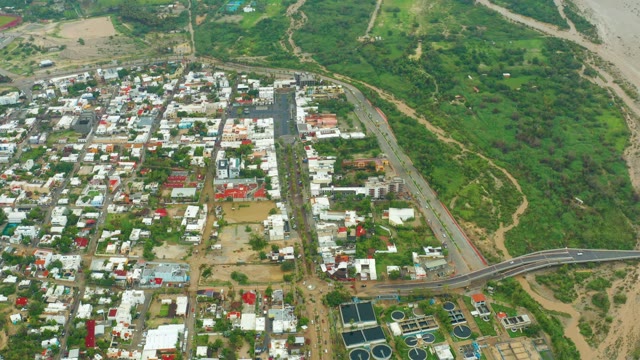 SAN JOSE DEL CABO BCS MEXICO-2021: Residential Neighborhood with Winding Road and Greenery