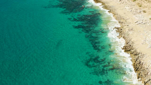 LAGUNA BEACH LOS CABOS BCS MEXICO-2021: Tide Receding From Sandy Shoreline