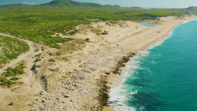 LAGUNA BEACH LOS CABOS BCS MEXICO-2021: Coastal Shoreline with Sandy Beach and Ocean Waves