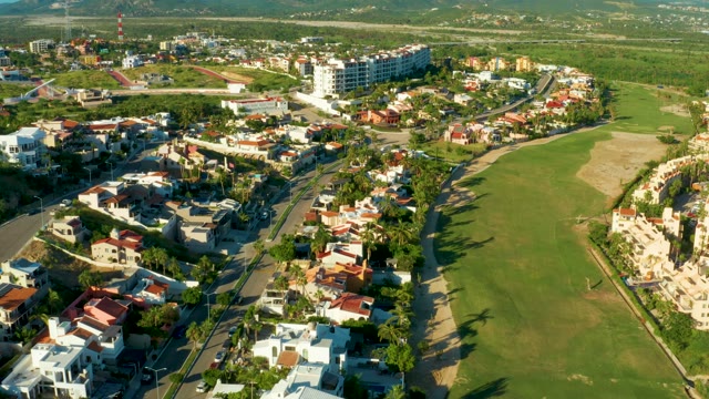 SAN JOSE DEL CABO BCS MEXICO-2021: Residential Neighborhood and Golf Course Aerial Pan