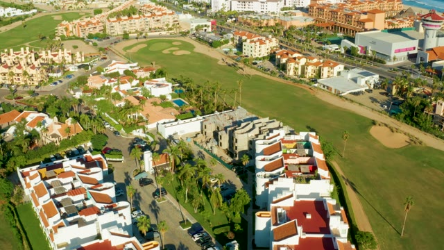 SAN JOSE DEL CABO BCS MEXICO-2021: Residential Area with Golf Course and Moving Cars