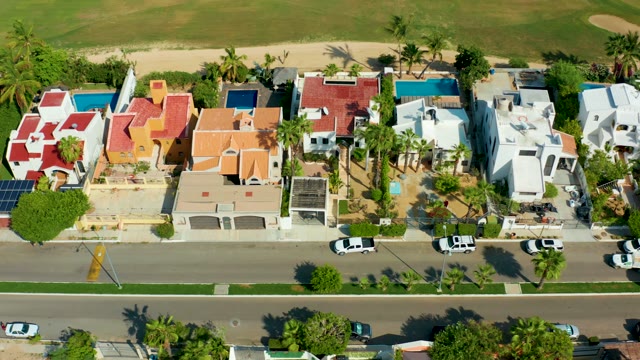 SAN JOSE DEL CABO BCS MEXICO-2021: Residential Neighborhood with Pools and Beach