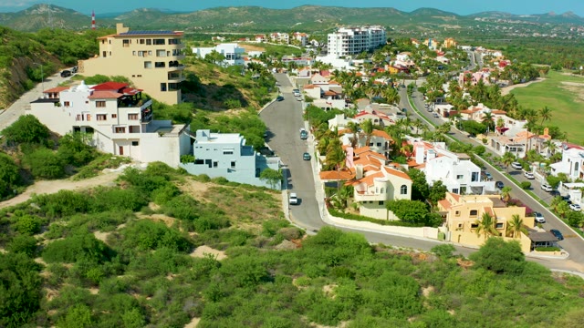 SAN JOSE DEL CABO BCS MEXICO-2021: Hillside Residential Development with Changing Architecture