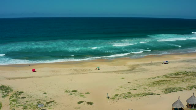 CERRITOS BEACH BCS MEXICO-2021: Sandy Beach with Ocean Waves and Beachgoers