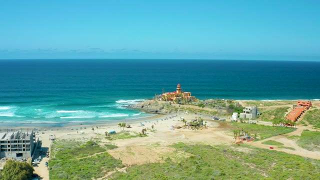 CERRITOS BEACH BCS MEXICO-2021: Lighthouse and Beach with Moving Ocean Waves