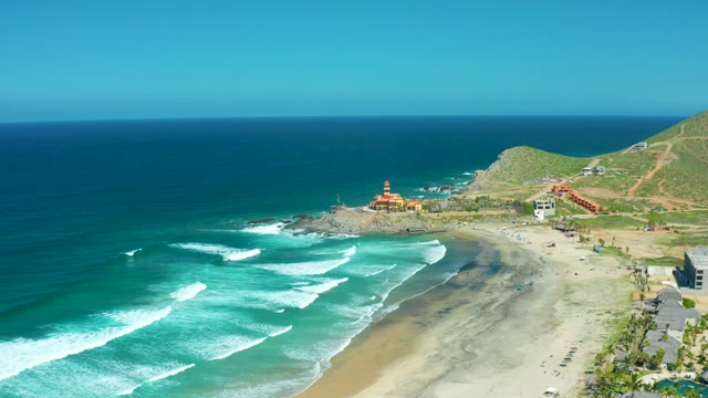CERRITOS BEACH BCS MEXICO-2021: Waves Rolling Toward Sandy Shore