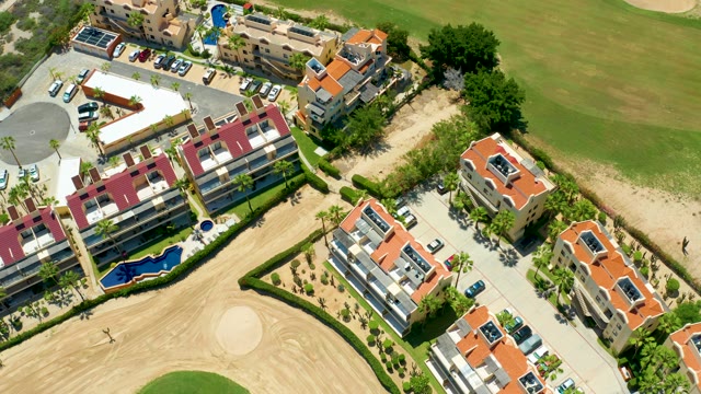 SAN JOSE DEL CABO BCS MEXICO-2021: Residential Complex with Golf Course Aerial Pan