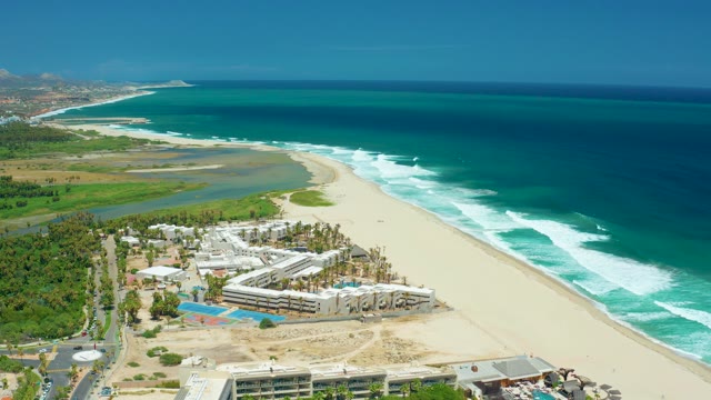 SAN JOSE DEL CABO BCS MEXICO-2021: Beach and Ocean with Changing Coastal Structures