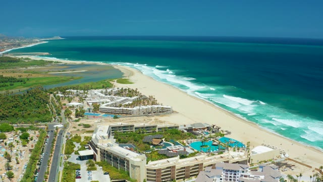 SAN JOSE DEL CABO BCS MEXICO-2021: Beachgoers Arriving at Coastal Resort
