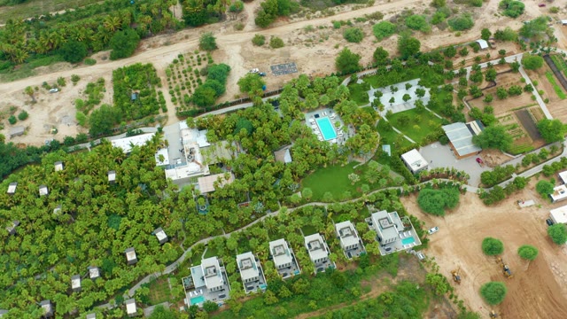 LA PLAYITA LOS CABOS MEXICO-2021: Residential Development with Pools and Green Spaces