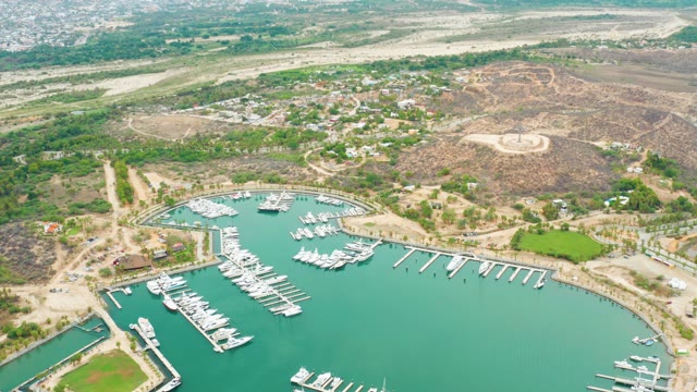 LA PLAYITA LOS CABOS MEXICO-2021: Marina with Docked Boats and Surrounding Hills
