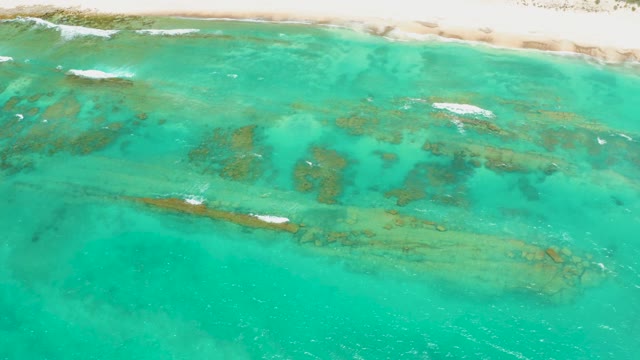 CABO PULMO LOS CABOS BCS MEXICO-2021: Clear Turquoise Water Over Coral Reefs at the Shoreline