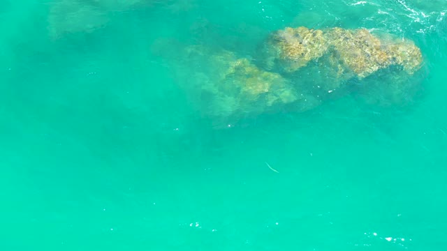 DREAMS LOS CABOS BCS MEXICO-2021: Submerged Rocks in Crystal-Clear Turquoise Water
