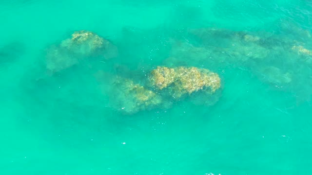 DREAMS LOS CABOS BCS MEXICO-2021: Clear Turquoise Water Revealing Submerged Rocks