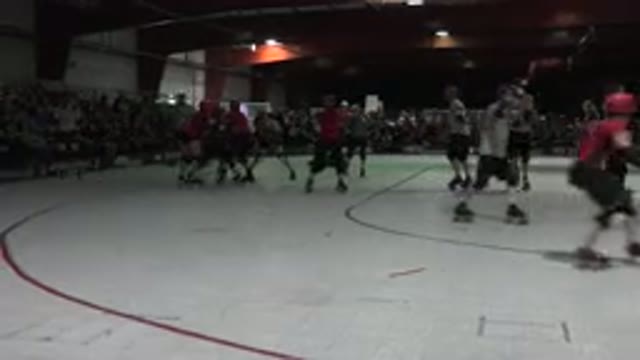 DENVER COLORADO-2015: Rollerblading Battle Royal