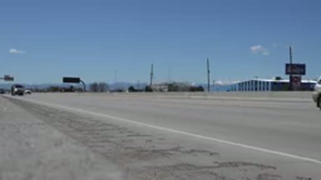 DENVER COLORADO-2015: Busy Avenues With Traffic Of Cars Of Different Models And