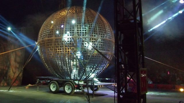 SAN JOSE DEL CABO BCS MEXICO-2022: Giant Rotating Golden Grid Sphere on Trailer