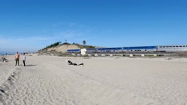 TRESTLES BEACH CALIFORNIA-2019: Busy Beach Great For Travel By Foot Or Train