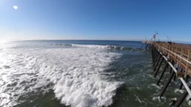PISMO BEACH CALIFORNIA-2019: Smooth Sea Waves At Pismo Beach in California