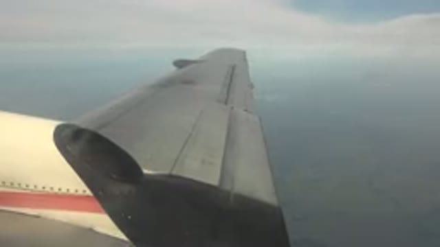 RED LAKE CANADA-2015: Planner Wings Free Moving Cut Section View In The Sky