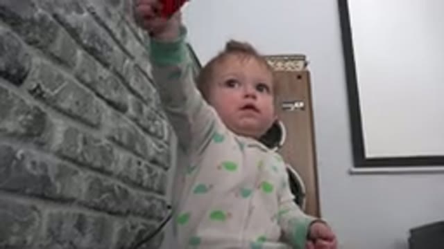 WESTMINSTER COLORADO-2015: Infant Anticipating Caregiver Reaching and Taking