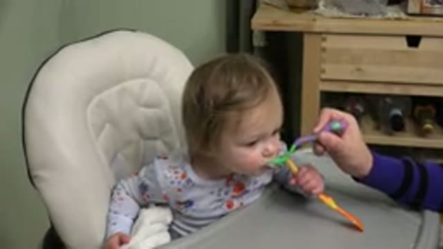 WESTMINSTER COLORADO-2015: Baby Eats Food From Spoon While Holding Spoon