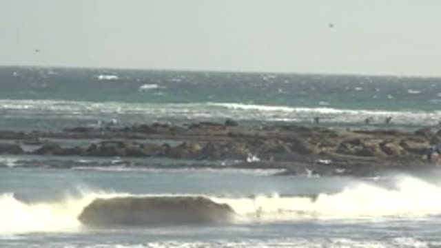 LA BOCANA BCS MEXICO-2022: Waves Breaking on Rocky Coastline