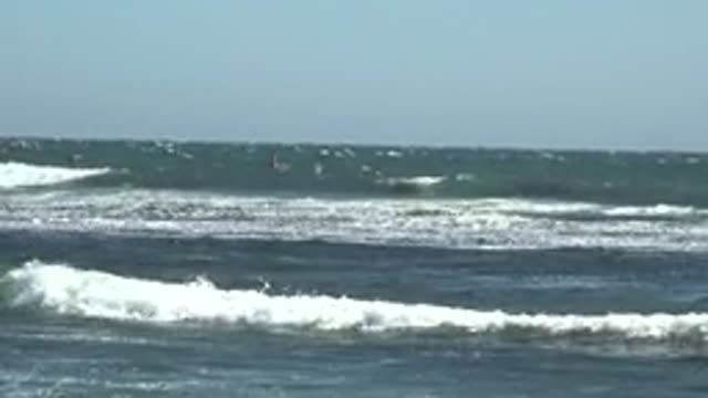 LA BOCANA BCS MEXICO-2022: Ocean Waves, Seabirds, and Swimmers in the Sea