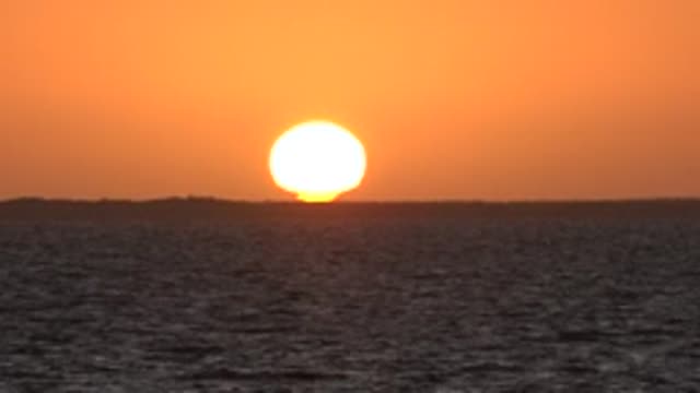 SAN CARLOS BCS MEXICO-2022: Gentle Ocean Waves During Sunset