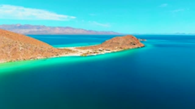 PLAYA SANTISPAC BCS MEXICO-2022: Coastal Peninsula with Turquoise Waters and Sandy Beach
