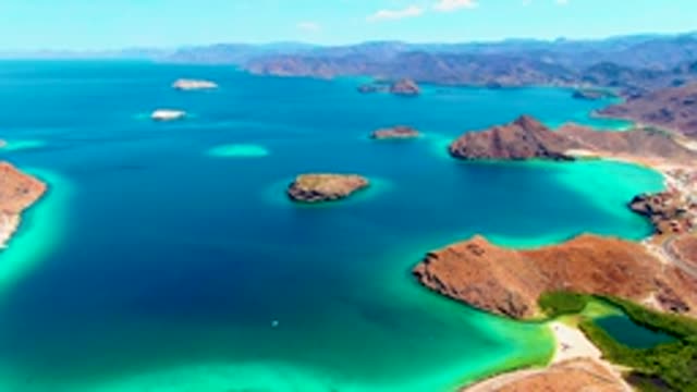 PLAYA SANTISPAC BCS MEXICO-2022: Coastal Islands with Turquoise Waters and Rocky Shores