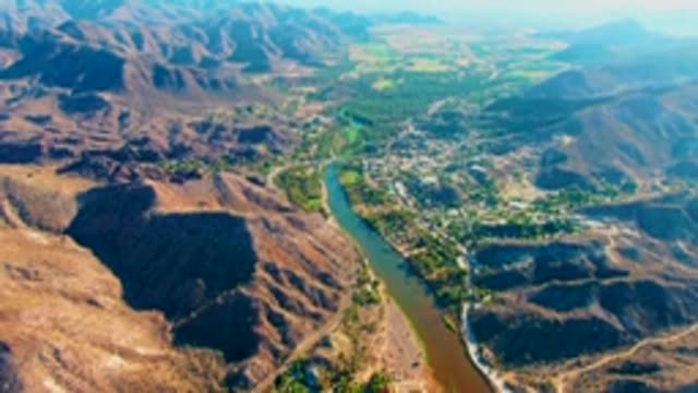 MULEGE BCS MEXICO-2022: River Flowing Through Arid Mountain Valley