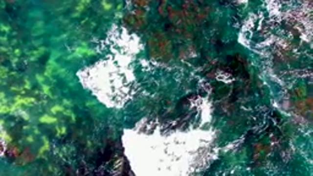 LA BOCANA BCS MEXICO-2022: Waves Crashing on Rocky Ocean Floor