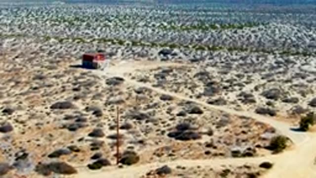 LA BOCANA BCS MEXICO-2022: Desert Landscape with Small Red Building and Rising View