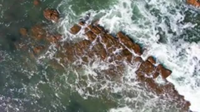 LA BOCANA BCS MEXICO-2022: Waves Flowing Over Rocky Ocean Outcrops